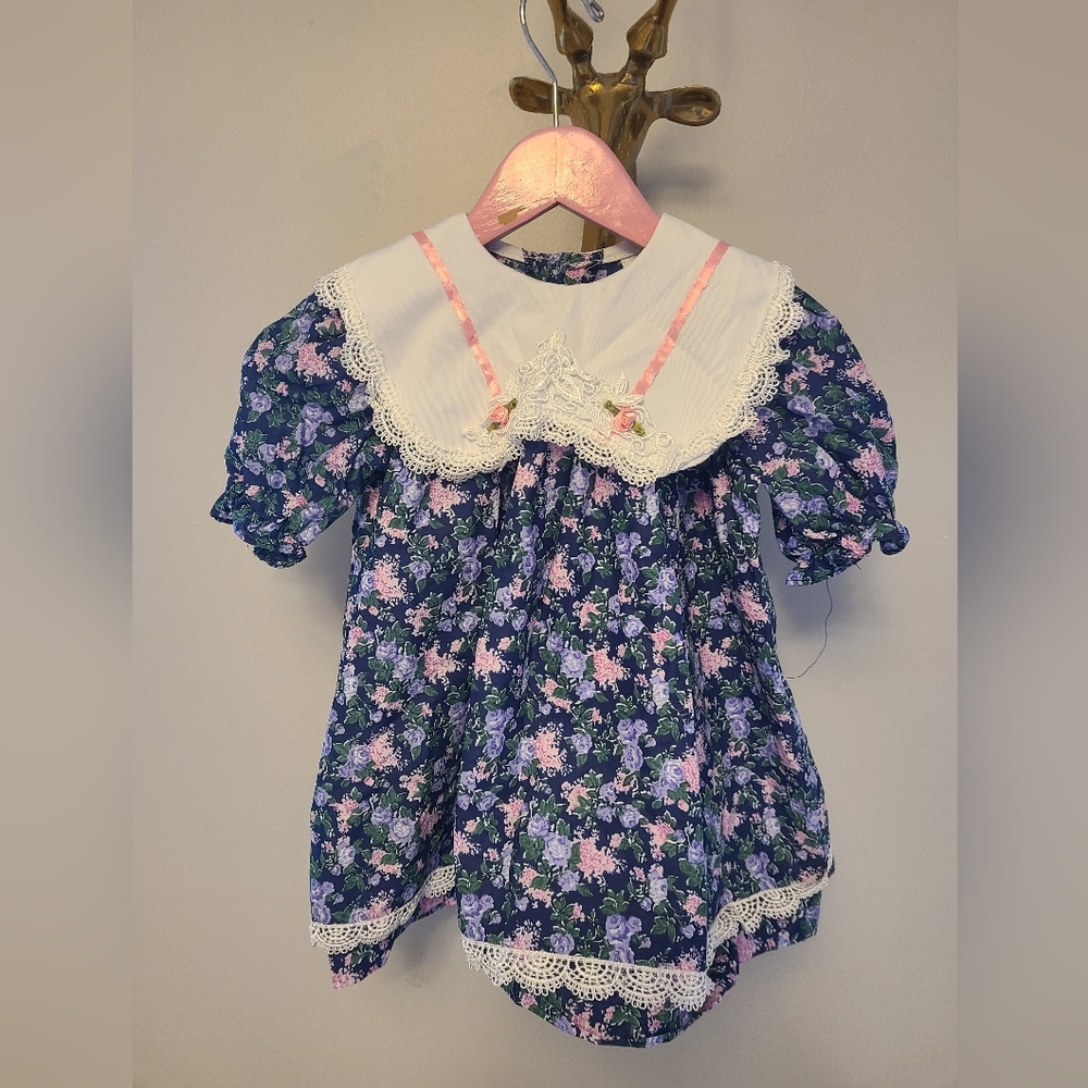 Vintage Floral Kids Dress with White Collar